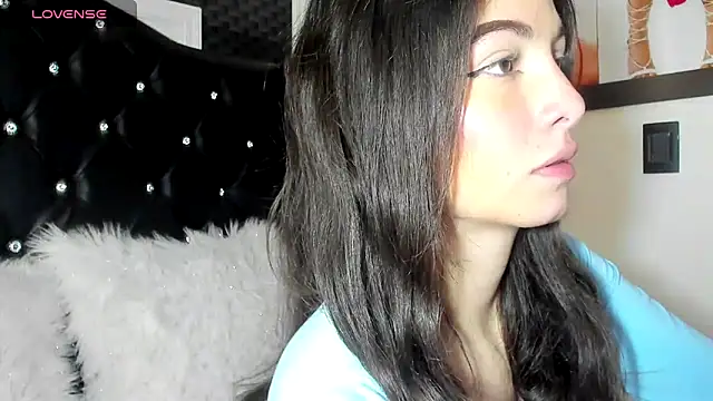 diana queen  online show from 03/03/25, 09:48