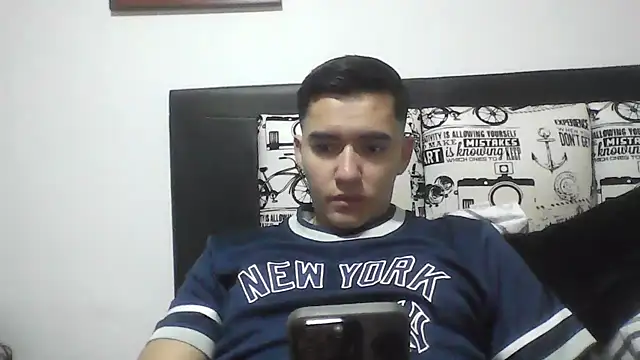 Snapshot of Estebitan_vm chatting on 08/02/26, 01:59 Estebitan vm online show from 08/02/26, 01:59