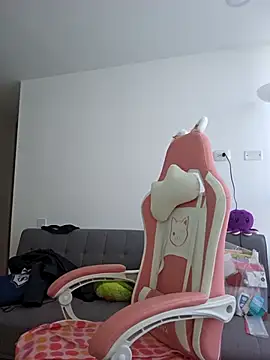 Snapshot of azumiichan chatting on 02/27/26, 01:33 azumiichan online show from 02/27/26, 01:33