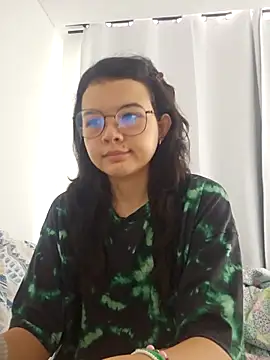 Snapshot of azumiichan chatting on 03/17/26, 03:04 azumiichan online show from 03/17/26, 03:04