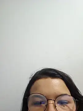 Snapshot of azumiichan chatting on 03/22/26, 01:42 azumiichan online show from 03/22/26, 01:42