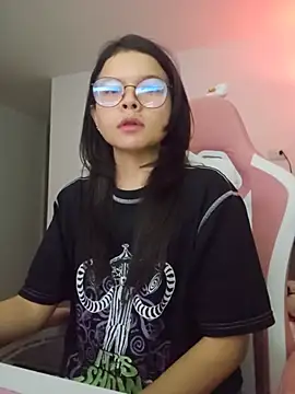 azumiichan online show from 05/15/26, 12:06