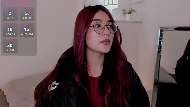 Snapshot of Im_mave chatting on 02/07/25, 01:53 Im mave online show from 02/07/25, 01:53