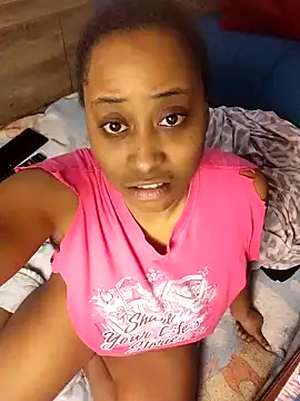 Snapshot of Lady_Libra chatting on 01/17/26, 12:43 Lady Libra online show from 01/17/26, 12:43