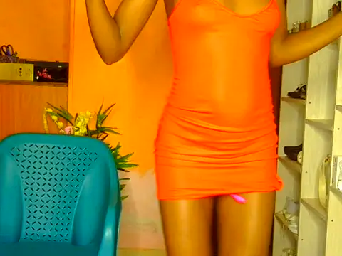 Naughtygal98 online show from 06/14/26, 02:24
