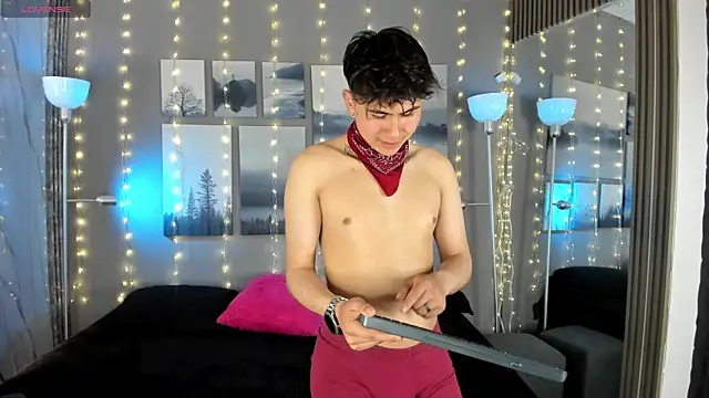 noah and rose online show from 11/07/25, 07:58