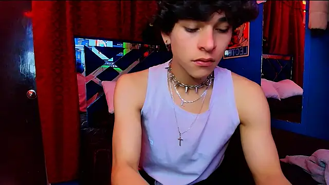 Snapshot of Luke_Howland chatting on 01/14/26, 02:17 Luke Howland online show from 01/14/26, 02:17