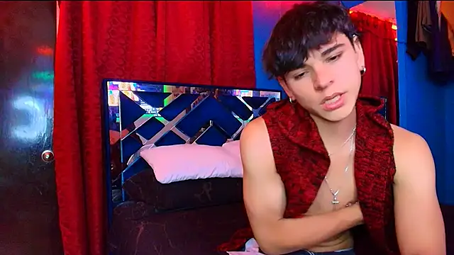 Snapshot of Luke_Howland chatting on 03/14/26, 02:50 Luke Howland online show from 03/14/26, 02:50