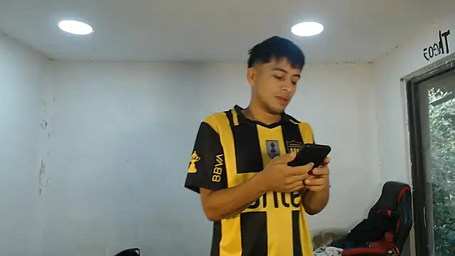 danielitopapuu online show from 10/30/25, 12:39