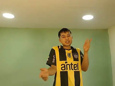 danielitopapuu online show from 12/16/25, 02:22