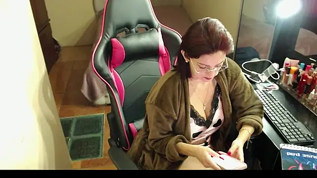 Snapshot of Carol_Scottt chatting on 01/10/25, 02:13 Carol Scottt online show from 01/10/25, 02:13