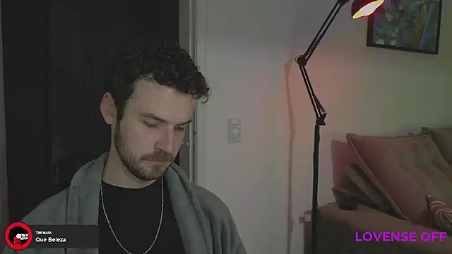 Snapshot of sexxxsutra chatting on 09/18/25, 01:51 sexxxsutra online show from 09/18/25, 01:51