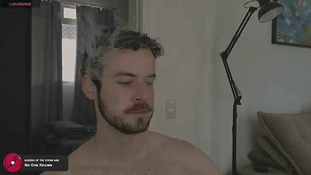 Snapshot of sexxxsutra chatting on 09/21/25, 03:24 sexxxsutra online show from 09/21/25, 03:24