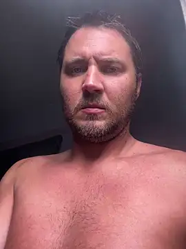 Snapshot of Brando2585 chatting on 03/17/26, 03:55 Brando2585 online show from 03/17/26, 03:55