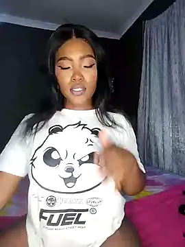 charmainexxx online show from 12/04/24, 08:29