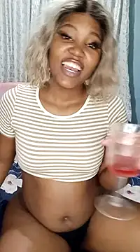 charmainexxx online show from 03/01/25, 04:54