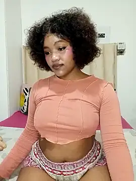 charmainexxx online show from 12/17/25, 12:05