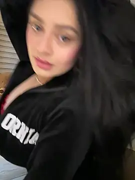 sarasoto 1 online show from 03/28/26, 02:11