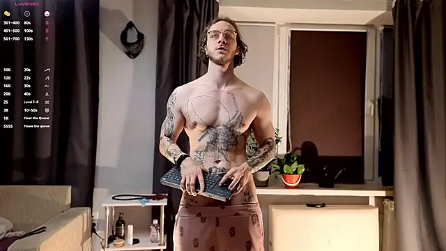 pleasure8869 online show from 11/15/25, 05:27