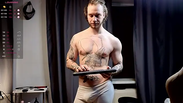 pleasure8869 online show from 12/16/25, 04:28