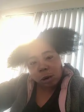 JCCaramelbarbie1 online show from 11/12/25, 02:17