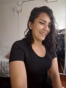 Thaliacooper  online show from 01/30/25, 06:21