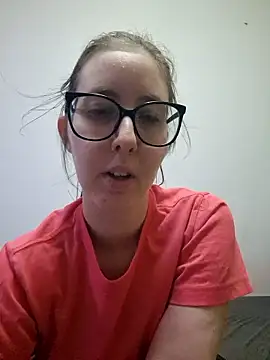 Snapshot of Sarah459 chatting on 01/14/26, 06:46 Sarah459 online show from 01/14/26, 06:46