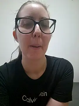 Snapshot of Sarah459 chatting on 03/12/26, 08:15 Sarah459 online show from 03/12/26, 08:15