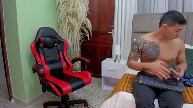 angel adamx online show from 11/25/25, 11:21