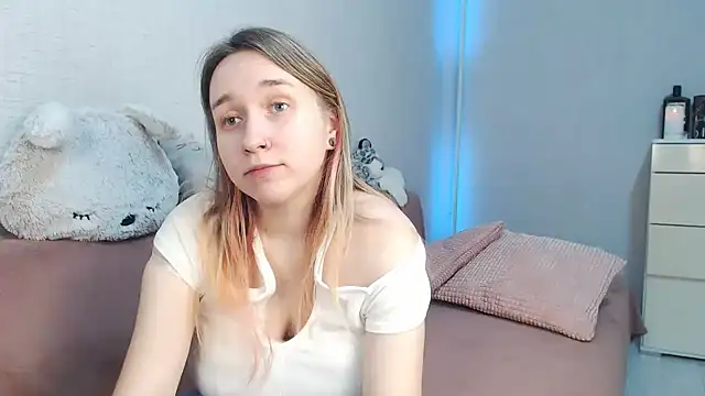 Snapshot of lovely_hayley chatting on 01/09/26, 10:44 lovely hayley online show from 01/09/26, 10:44