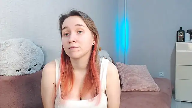 Snapshot of lovely_hayley chatting on 03/09/26, 09:19 lovely hayley online show from 03/09/26, 09:19