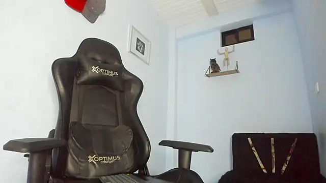  Poseidon1  online show from 11/26/25, 04:57