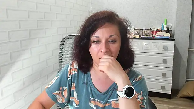 TeasyLana online show from 06/11/26, 08:51