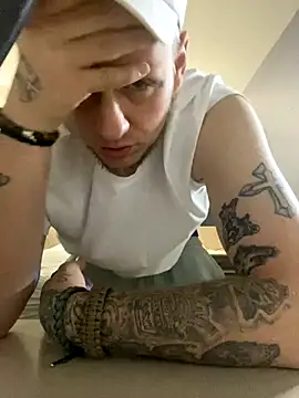 VixyGang online show from 10/08/25, 05:49