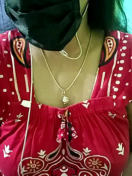 Snapshot of Aishu-tamil09 chatting on 02/12/25, 07:56 Aishu-tamil09 online show from 02/12/25, 07:56