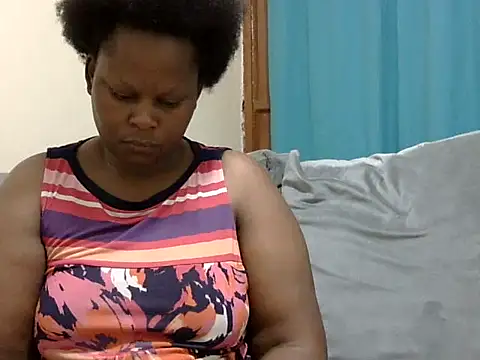 Pretty lilly02 online show from 04/28/26, 04:17