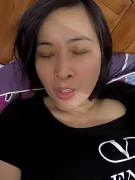Snapshot of Sweets24 chatting on 03/16/25, 05:47 Sweets24 online show from 03/16/25, 05:47