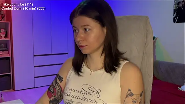 xoxoavi online show from 04/20/26, 03:26