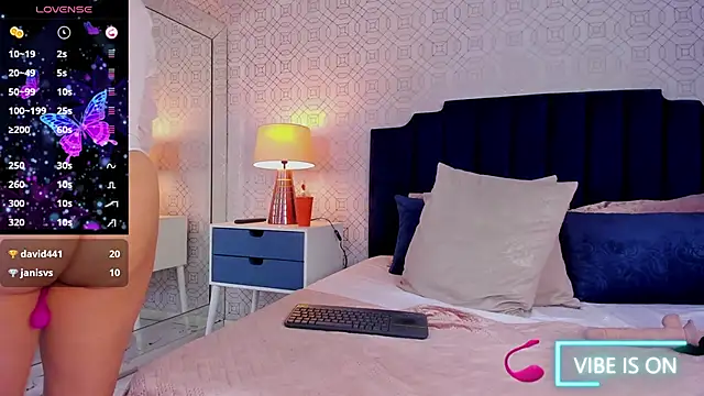 Luna18Pink online show from 02/20/25, 06:02