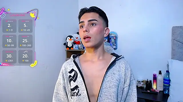 OwenBluee online show from 12/03/25, 11:58