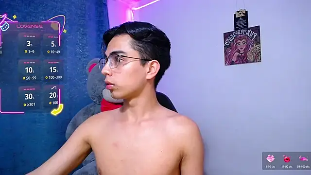 Snapshot of OwenBluee chatting on 08/01/26, 01:43 OwenBluee online show from 08/01/26, 01:43