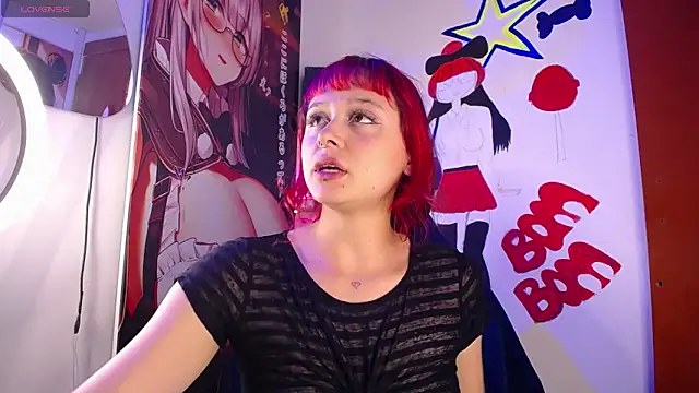 Snapshot of bombom_6 chatting on 03/08/25, 01:17 bombom 6 online show from 03/08/25, 01:17