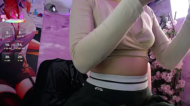 Snapshot of bombom_6 chatting on 12/15/25, 05:17 bombom 6 online show from 12/15/25, 05:17