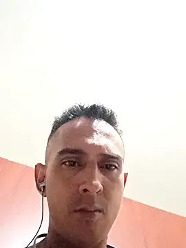 paisa233 online show from 10/01/25, 03:12