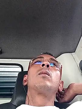 Snapshot of paisa233 chatting on 03/02/26, 08:59 paisa233 online show from 03/02/26, 08:59