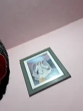 Snapshot of paisa233 chatting on 03/04/26, 01:33 paisa233 online show from 03/04/26, 01:33