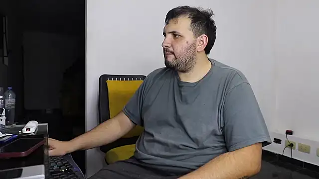 zekefotoslive online show from 03/10/26, 01:32