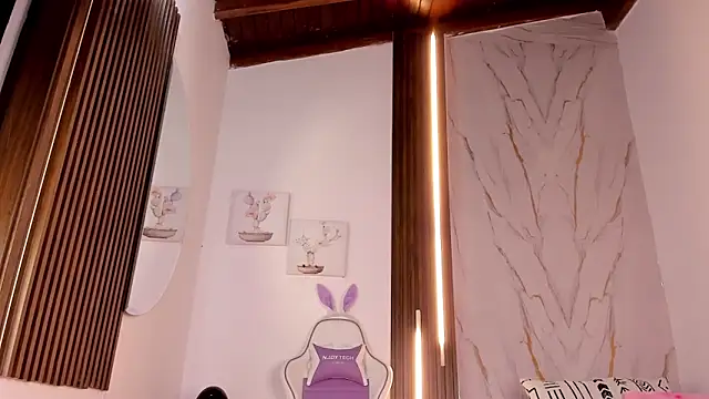 mia six66 online show from 11/20/25, 11:43