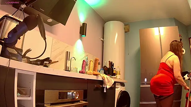 Endrocleia online show from 02/19/25, 09:47