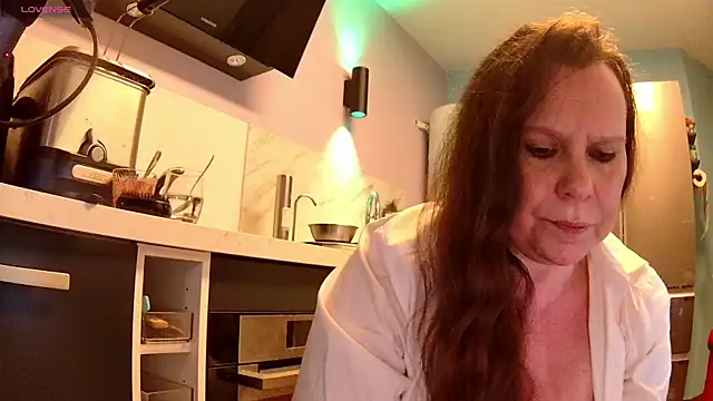 Endrocleia online show from 11/29/25, 12:35